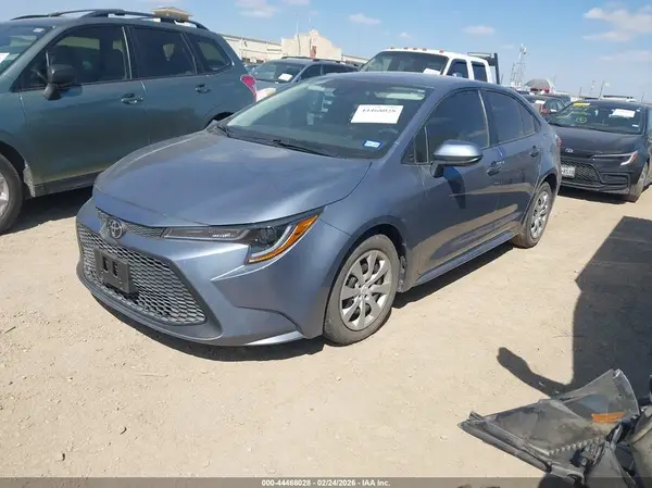 5YFEPMAE2MP254596 2021 TOYOTA COROLLA - Image 2