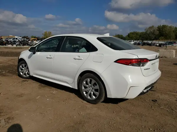 5YFEPMAE2MP255022 2021 TOYOTA COROLLA - Image 2