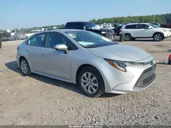 5YFEPMAE2MP261404 2021 TOYOTA COROLLA