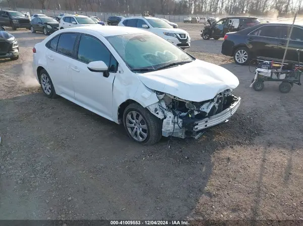 5YFEPMAE2NP272422 2022 TOYOTA COROLLA - Image 1