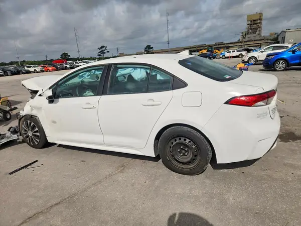 5YFEPMAE2NP279371 2022 TOYOTA COROLLA - Image 2