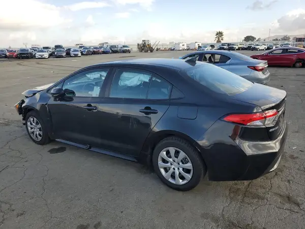 5YFEPMAE2NP289043 2022 TOYOTA COROLLA - Image 2