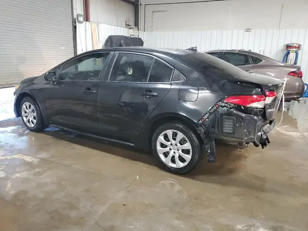 5YFEPMAE2NP292184 2022 TOYOTA COROLLA - Image 2