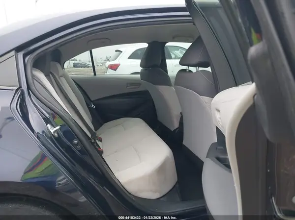 5YFEPMAE2NP301353 2022 TOYOTA COROLLA - Image 8