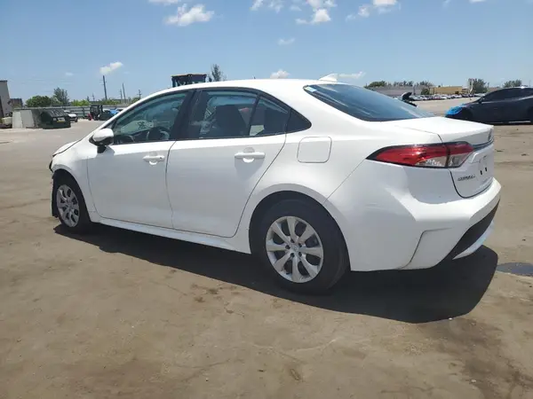 5YFEPMAE2NP307928 2022 TOYOTA COROLLA - Image 2