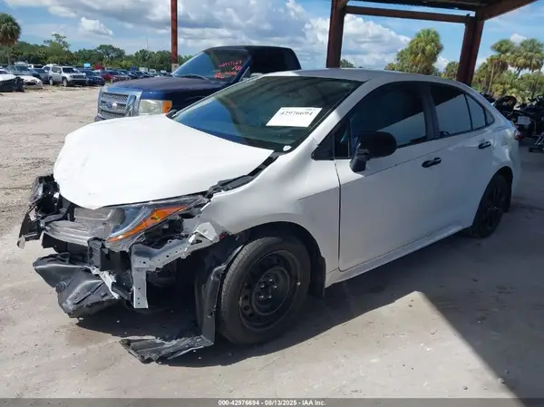 5YFEPMAE2NP312210 2022 TOYOTA COROLLA - Image 2