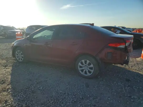 5YFEPMAE2NP321165 2022 TOYOTA COROLLA - Image 2