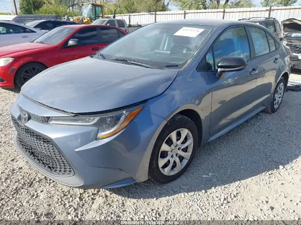 5YFEPMAE2NP322350 2022 TOYOTA COROLLA - Image 2