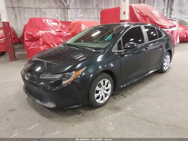 5YFEPMAE2NP324812 2022 TOYOTA COROLLA - Image 2