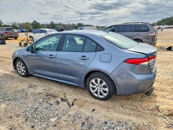 5YFEPMAE2NP325667 2022 TOYOTA COROLLA - Image 2