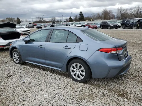 5YFEPMAE2NP329704 2022 TOYOTA COROLLA - Image 2