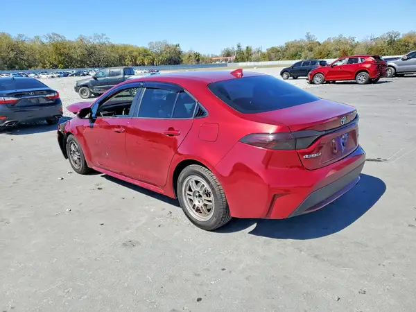5YFEPMAE2NP334272 2022 TOYOTA COROLLA - Image 2