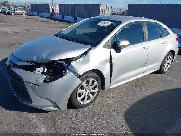 5YFEPMAE2NP341707 2022 TOYOTA COROLLA - Image 2