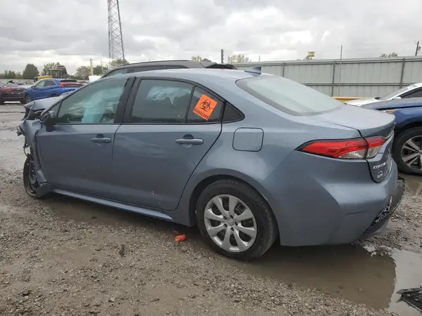 5YFEPMAE2NP349547 2022 TOYOTA COROLLA - Image 2