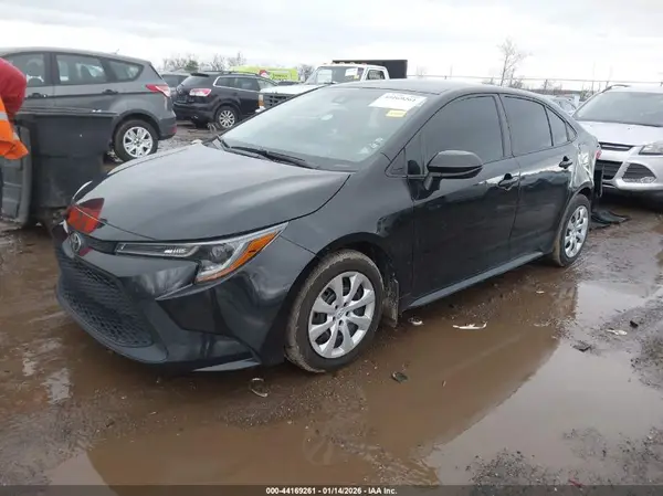 5YFEPMAE2NP354571 2022 TOYOTA COROLLA - Image 2