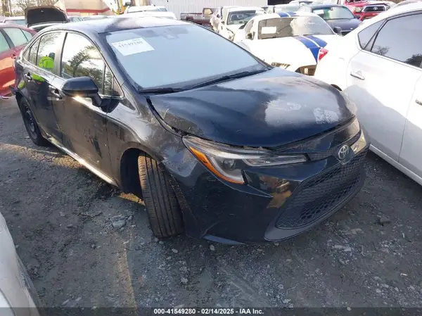 5YFEPMAE2NP356904 2022 TOYOTA COROLLA - Image 1