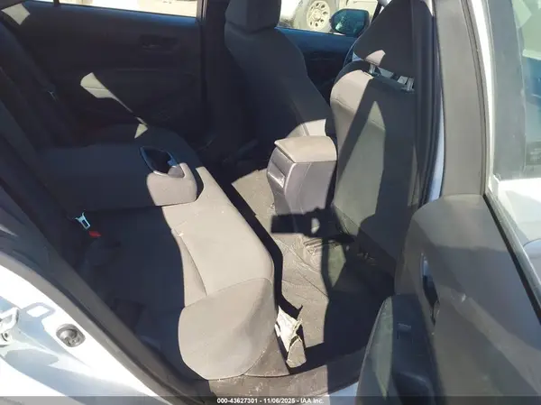 5YFEPMAE2NP360161 2022 TOYOTA COROLLA - Image 8