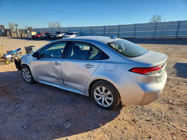 5YFEPMAE2NP367434 2022 TOYOTA COROLLA - Image 2