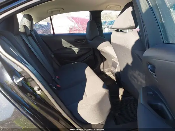 5YFEPMAE2NP376098 2022 TOYOTA COROLLA - Image 8