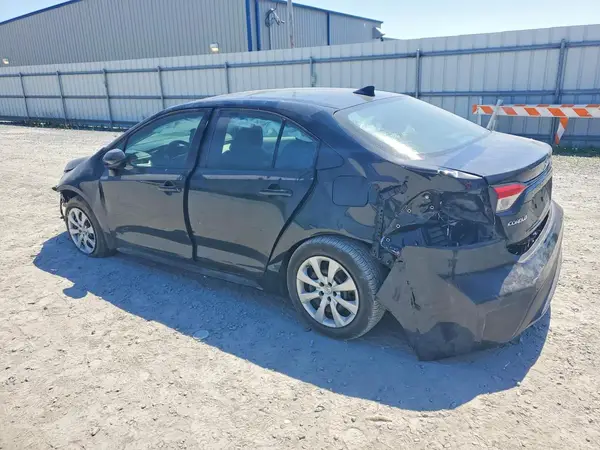 5YFEPMAE2NP376294 2022 TOYOTA COROLLA - Image 2