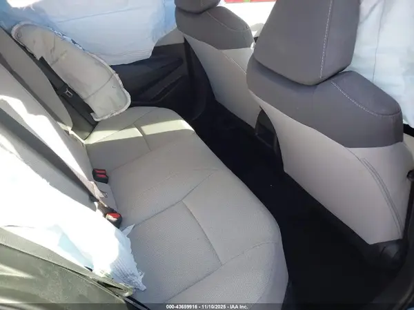5YFEPMAE2NP382211 2022 TOYOTA COROLLA - Image 8