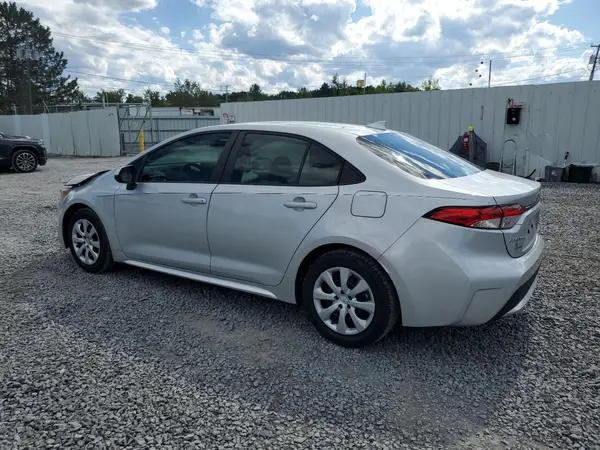 5YFEPMAE2NP382774 2022 TOYOTA COROLLA - Image 2