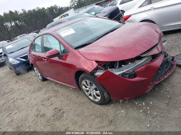 5YFEPMAE2NP385576 2022 TOYOTA COROLLA - Image 1