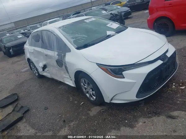 5YFEPMAE3MP152241 2021 TOYOTA COROLLA - Image 1