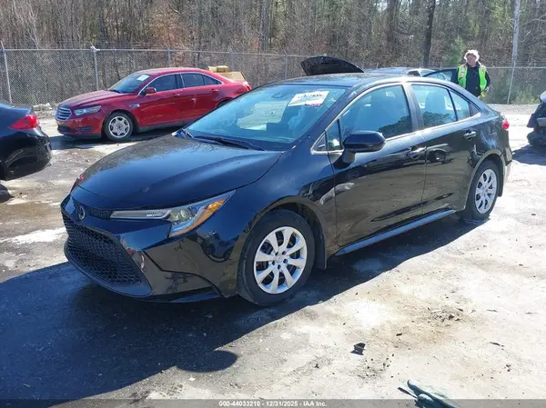 5YFEPMAE3MP159142 2021 TOYOTA COROLLA - Image 2