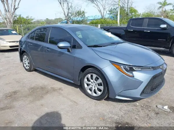 5YFEPMAE3MP165426 2021 TOYOTA COROLLA - Image 1