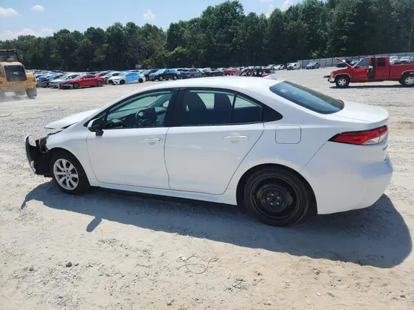 5YFEPMAE3MP167600 2021 TOYOTA COROLLA - Image 2