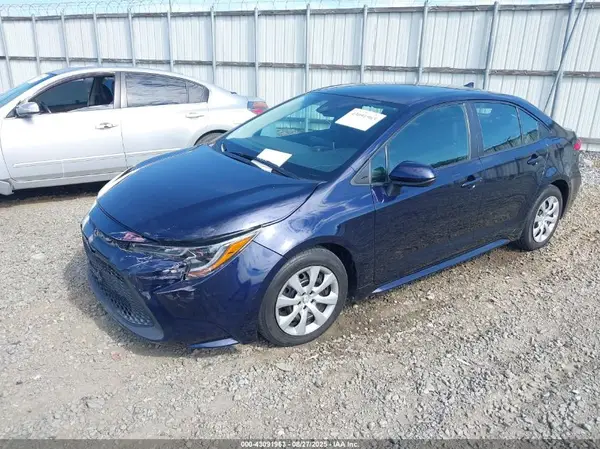 5YFEPMAE3MP171291 2021 TOYOTA COROLLA - Image 2