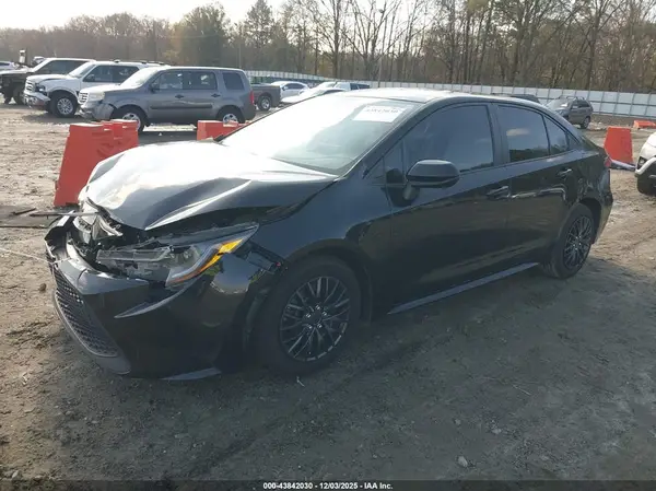 5YFEPMAE3MP173767 2021 TOYOTA COROLLA - Image 2