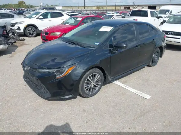5YFEPMAE3MP179407 2021 TOYOTA COROLLA - Image 2