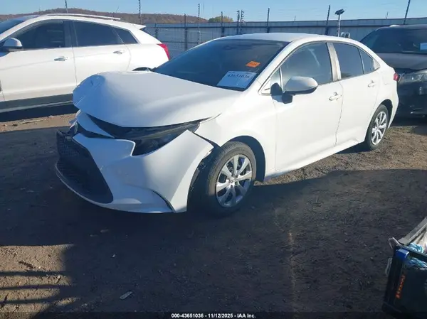 5YFEPMAE3MP180430 2021 TOYOTA COROLLA - Image 2