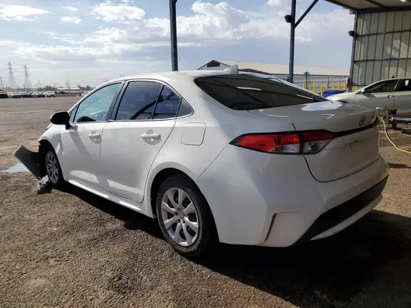 5YFEPMAE3MP181621 2021 TOYOTA COROLLA - Image 2
