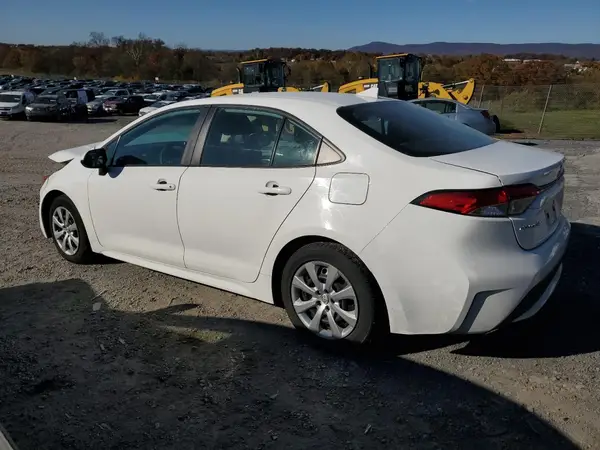 5YFEPMAE3MP182128 2021 TOYOTA COROLLA - Image 2