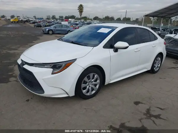 5YFEPMAE3MP185157 2021 TOYOTA COROLLA - Image 2