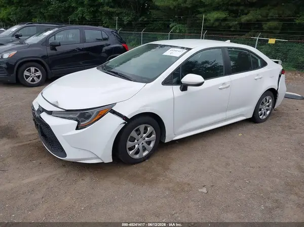 5YFEPMAE3MP185661 2021 TOYOTA COROLLA - Image 2
