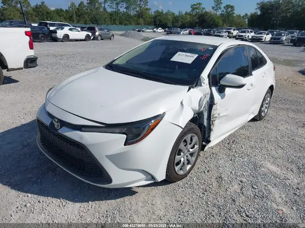 5YFEPMAE3MP185840 2021 TOYOTA COROLLA - Image 2