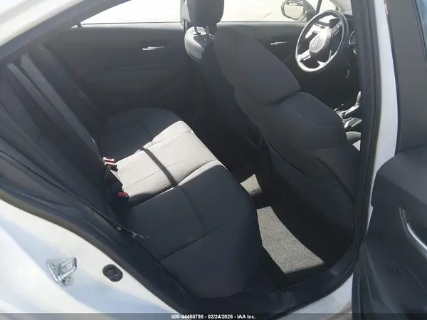 5YFEPMAE3MP187555 2021 TOYOTA COROLLA - Image 8