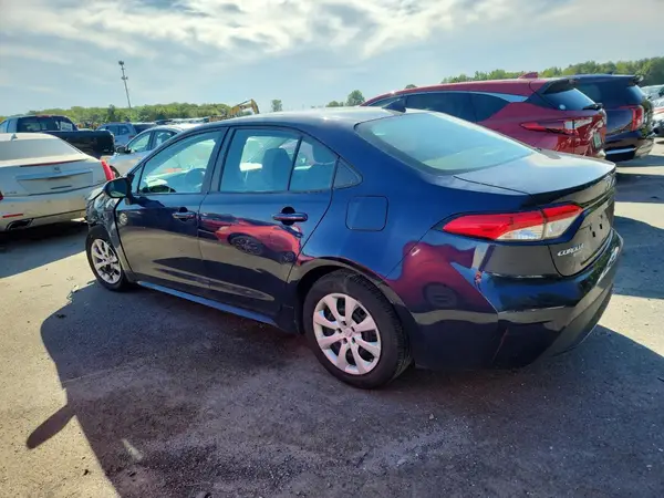 5YFEPMAE3MP187748 2021 TOYOTA COROLLA - Image 2