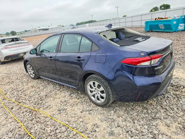 5YFEPMAE3MP189158 2021 TOYOTA COROLLA - Image 2