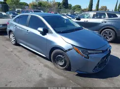 5YFEPMAE3MP205424 2021 TOYOTA COROLLA