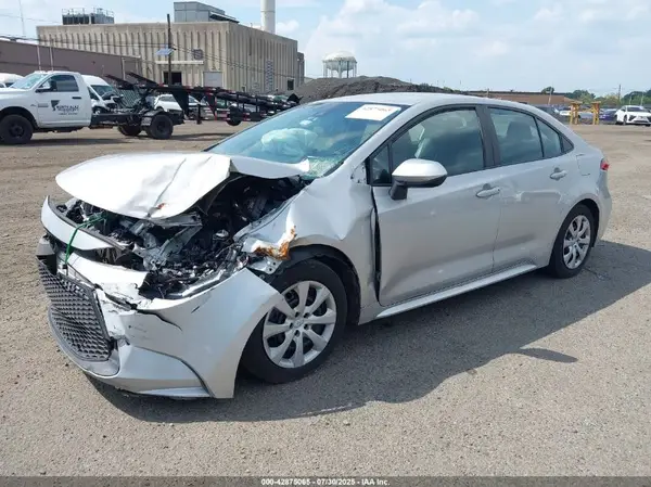 5YFEPMAE3MP209344 2021 TOYOTA COROLLA - Image 2