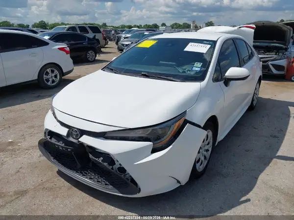 5YFEPMAE3MP221669 2021 TOYOTA COROLLA - Image 2