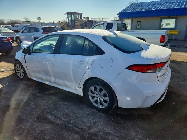 5YFEPMAE3MP222918 2021 TOYOTA COROLLA - Image 2