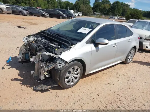 5YFEPMAE3MP227570 2021 TOYOTA COROLLA - Image 2
