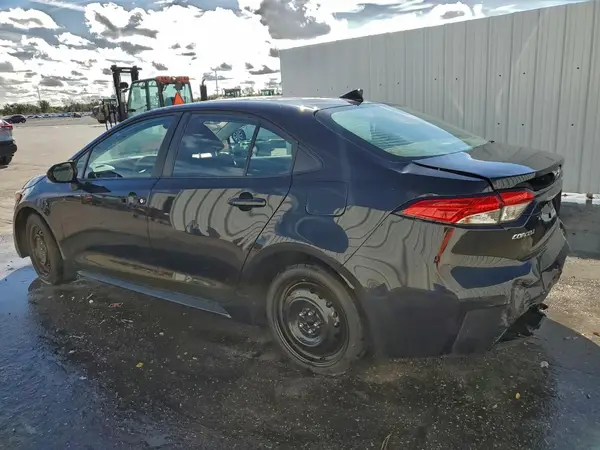 5YFEPMAE3MP232526 2021 TOYOTA COROLLA - Image 2