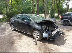 5YFEPMAE3MP240562 2021 TOYOTA COROLLA